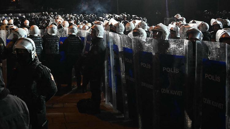 İstanbulda izinsiz gösterilere katıldığı tespit edilen 575 kişi yakalandı