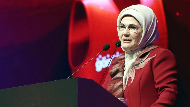 Emine Erdoğandan Sıfır Atık Sergisi paylaşımı