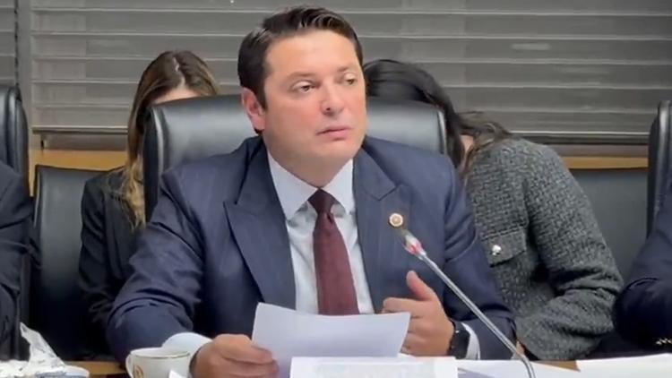 CHP Milletvekili Özere, İBBye yönelik yolsuzluk soruşturmasında sahte tanık iddiasıyla ilgili soruşturma