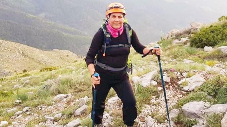 Hayata ‘tırmanan’ kadın Süphan’ı aştı hedefi Ağrı Dağı