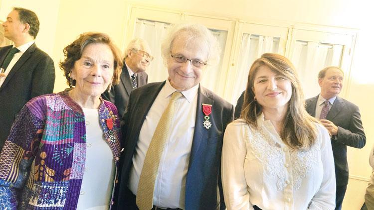 Osmanlı torununa onur madalyası
