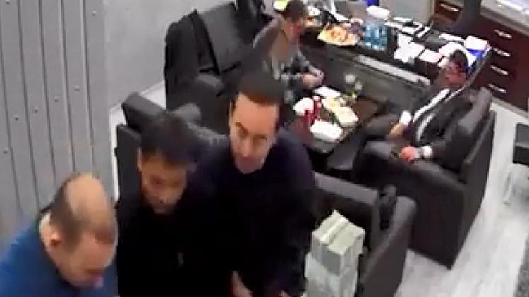 CHPdeki para sayma görüntülerine ilişkin davanın duruşması 19 Kasıma ertelendi