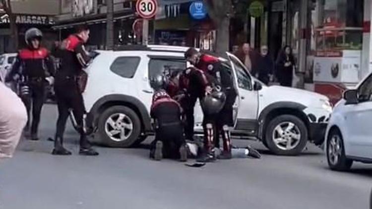 İstanbulda Polis Kovalamacası: Esenyurttan Avcılara Kaçan Şüpheli Yakalandı