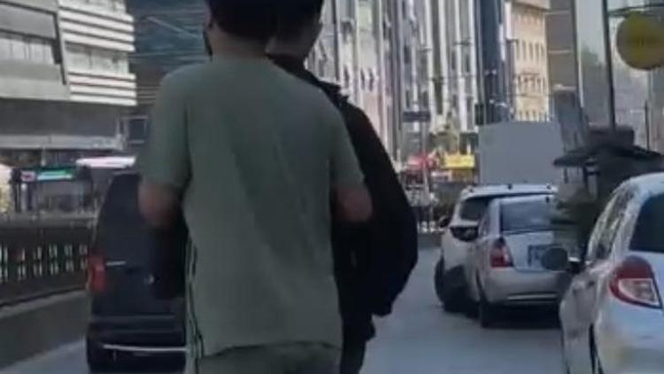 Sultangazide Kasksız ve Tehlikeli Yolculuk