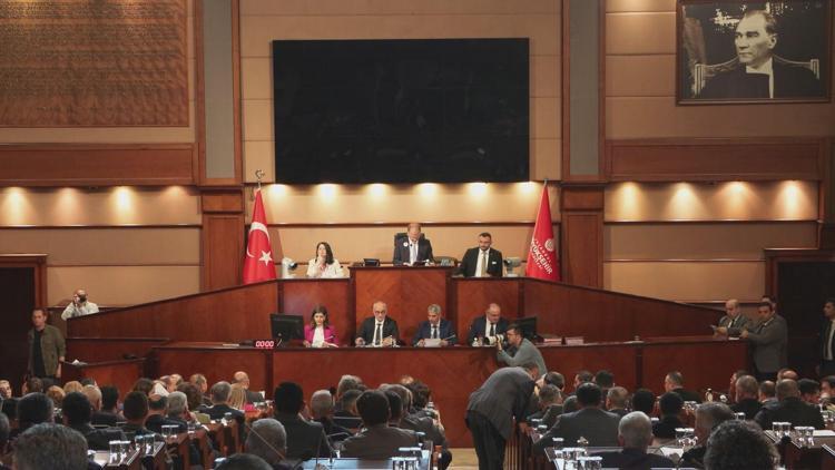 İstanbul - İBB Meclisinde 2024 Yılı Faaliyet Raporu kabul edildi