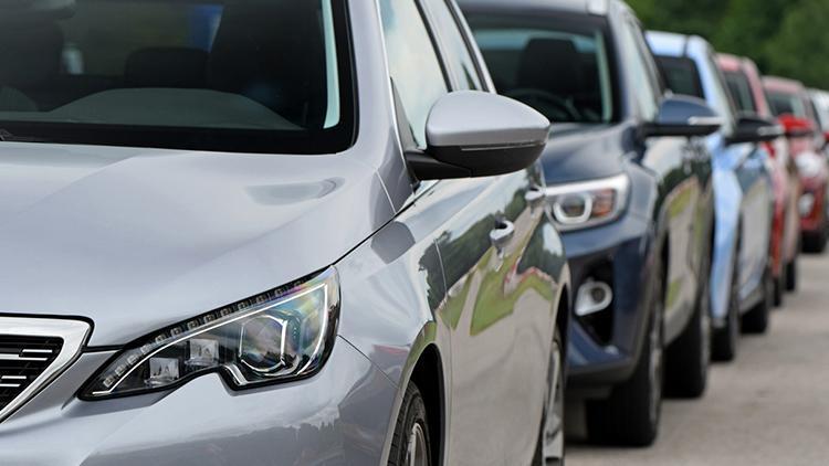 Trafiğe martta 195 bin 682 aracın kaydı yapıldı