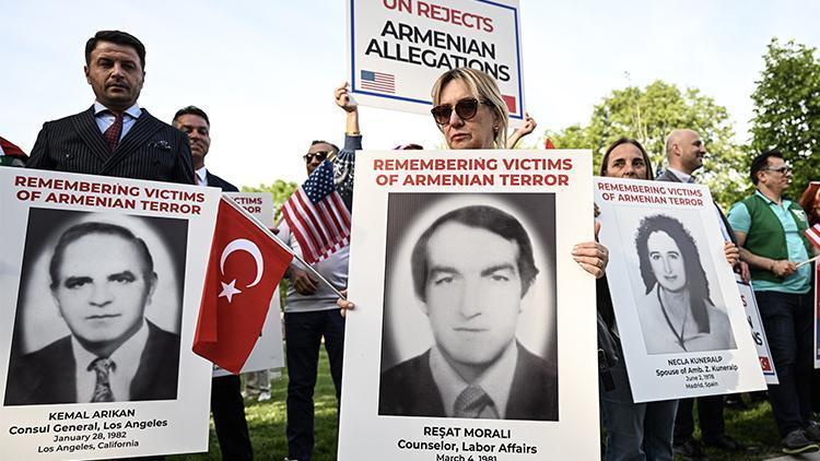 ABDde yaşayan Türkler Ermeni soykırımı iddialarını protesto etti