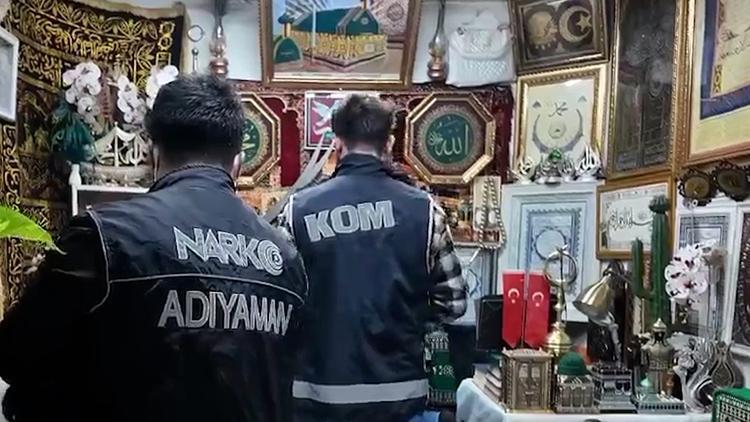 Cin çıkarma tezgahıyla 45 milyonluk vurgun Sofinin seans adresine baskın: 3 kişi tutuklandı