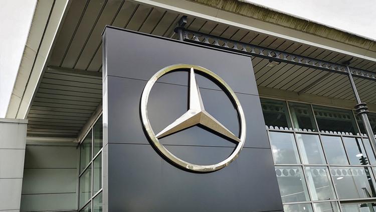 Mercedes-Benzin ilk çeyrek kârı düştü