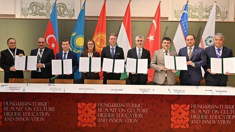 Budapeşte’de ‘Macar-Türk Kültür’ zirvesi yapıldı