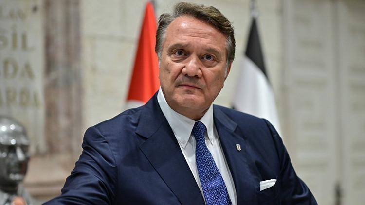 Beşiktaşta Hasan Arat ve Tevfik Yamantürke ihraç kararı