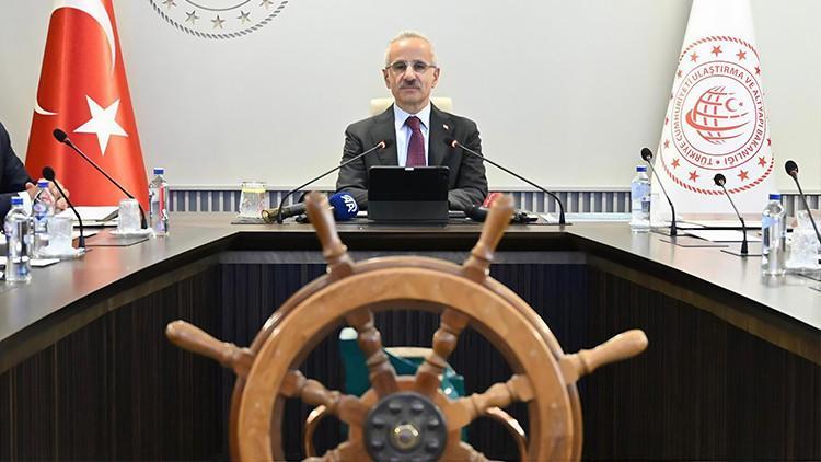 Doğu Akdeniz’deki deniz trafiği yerli ve milli sistemle izlenecek