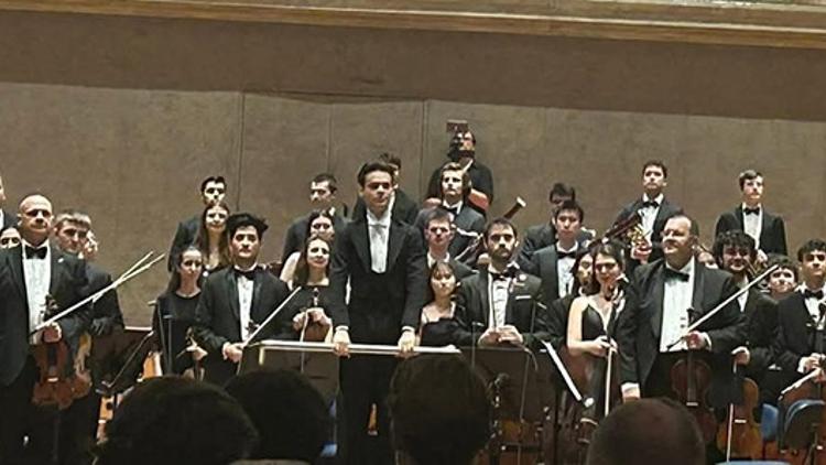 Maximilian Cem Haberstock Münih’i büyüledi