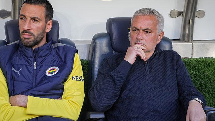 Mourinho derbilerde sıfır çekti