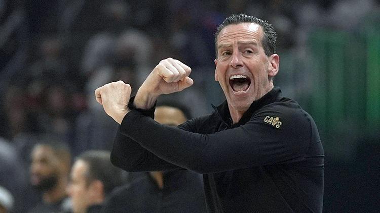 NBAde sezonun hocası Kenny Atkinson oldu