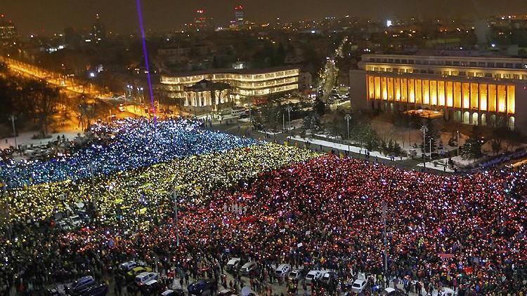 Romanyada istifa eden Başbakan Ciolacunun yerine İçişleri Bakanı getirildi