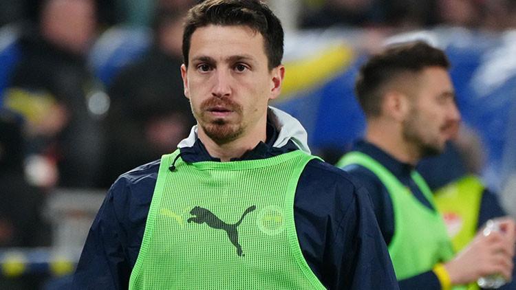Fenerbahçede Mert Hakan Yandaş ameliyat oldu