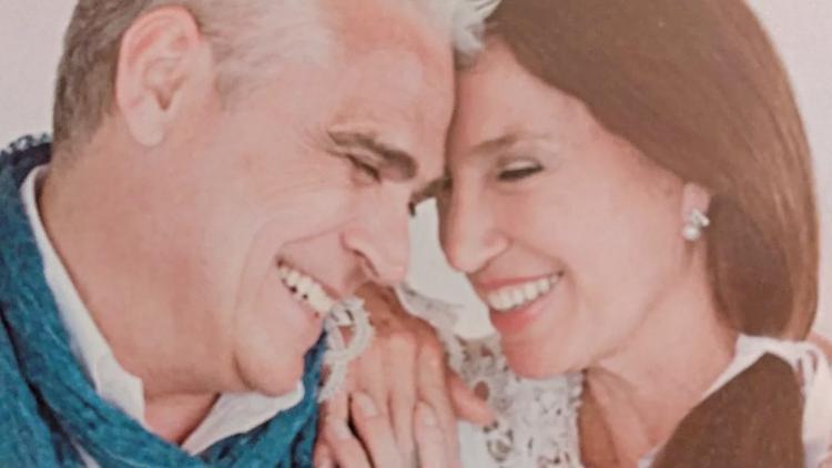 Yürek yakan kara haberi uzaklardan gelmişti... Büyük aşkı yeni yaşını onsuz kutladı... Seni çaresizce özlüyorum