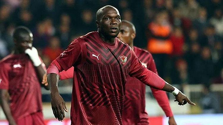 Hataysporda Aboubakar ile yollar ayrıldı