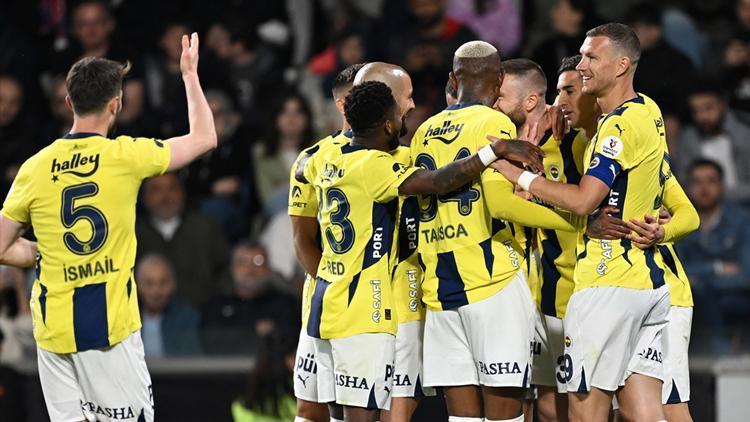 Başakşehir 1-4 Fenerbahçe (Süper Lig maçı özeti)