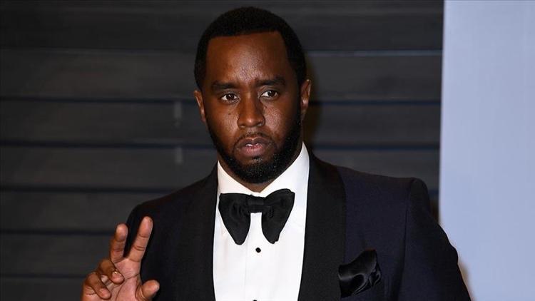 Ünlü rapçi Puff Daddynin seks ticareti davası başladı