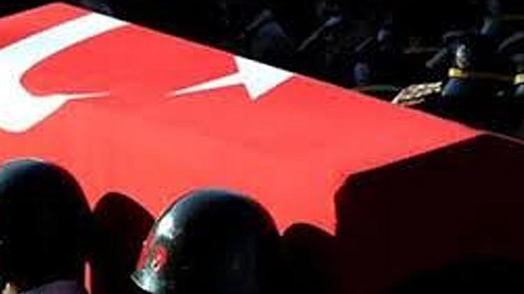 Üzerine yıldırım düşen uzman çavuş şehit oldu