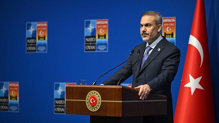 Dışişleri Bakanı Hakan Fidandan Suudi Arabistan ziyareti