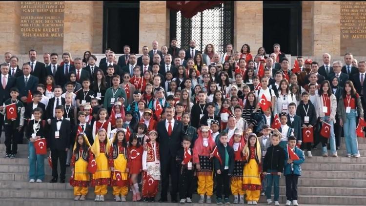 Bakan Tekin’den 19 Mayıs mesajı