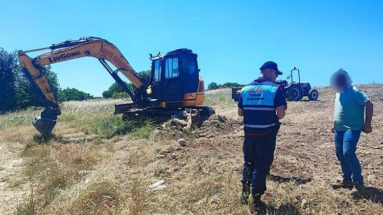 Aydında hazine arazisinde kaçak kazı