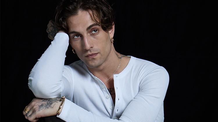 Ünlü İtalyan Şarkıcı Damiano David'in İlk Solo Albümü 'Funny Little Fears'
