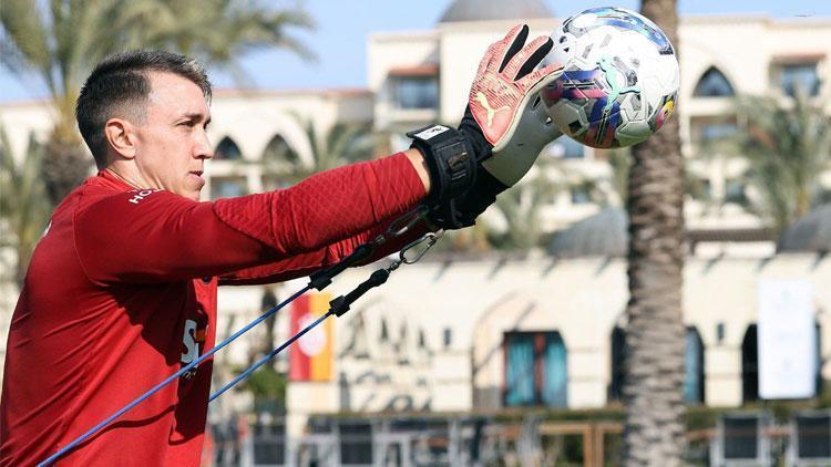 Hürriyet: Muslera gidiyor mu Muslera için Dursun Özbekten önemli açıklama