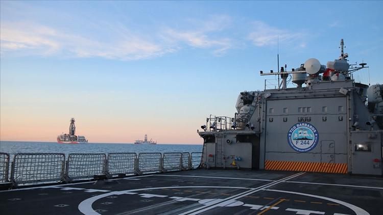 TCG Barbaros görevinin başında Göz açtırmıyor TCG Barbaros görevinin başında Göz açtırmıyor