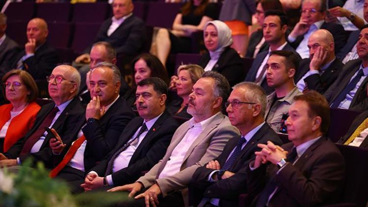 Dijital çağda eğitim yeniden şekilleniyor... ‘Geleceği inşa etmek artık bir sorumluluk’