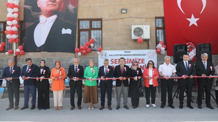 Niğde’de Hayat Boyu Öğrenme Haftası sergisi açıldı