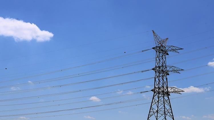 Enerji ithalatı faturası nisanda yüzde 3,2 azaldı