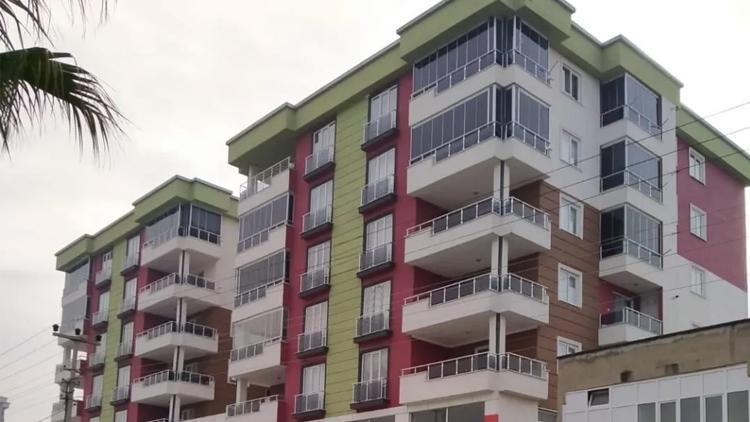 Depremde 44 kişinin öldüğü Said Bey Sitesine ilişkin davanın sanıklarının yargılanması sürdü