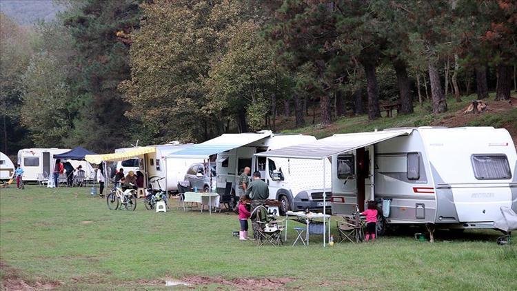 Çadır ve karavan kamplarına ilgi artıyor