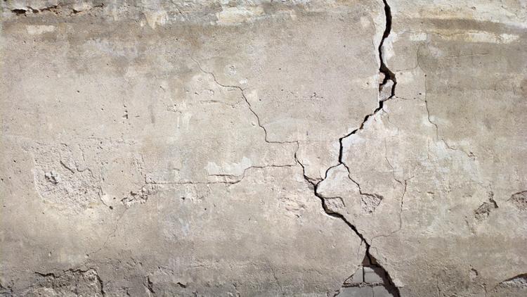 Bilim insanlarından müjde: Kendi kendini onaran canlı beton üretildi