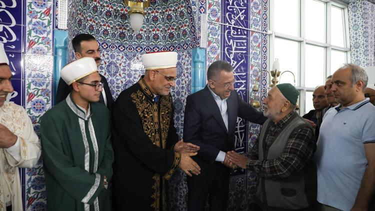 Oktaydan gönülden gönüle bayram kutlaması