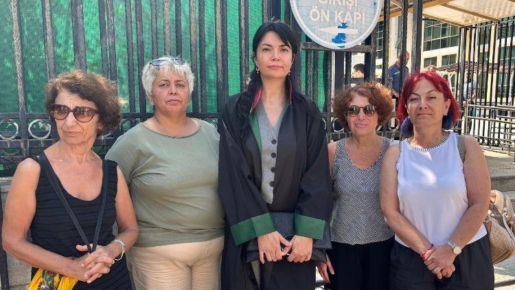 Tiyatro yönetmeninin cinsel istismarını gözyaşları içinde anlattı: Bana yaptıklarını unutamıyorum