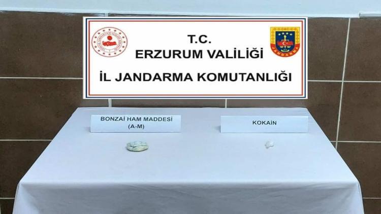 Erzurumda uyuşturucu operasyonlarında 2 zanlı tutuklandı