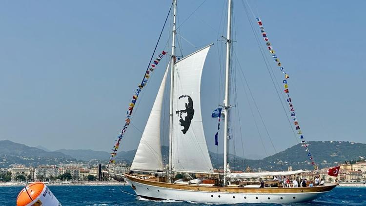 Cumhuriyet’in ilk yelkenli okul gemisi STS Bodrum, BM filosuna Türkiye temsilcisi olarak katıldı