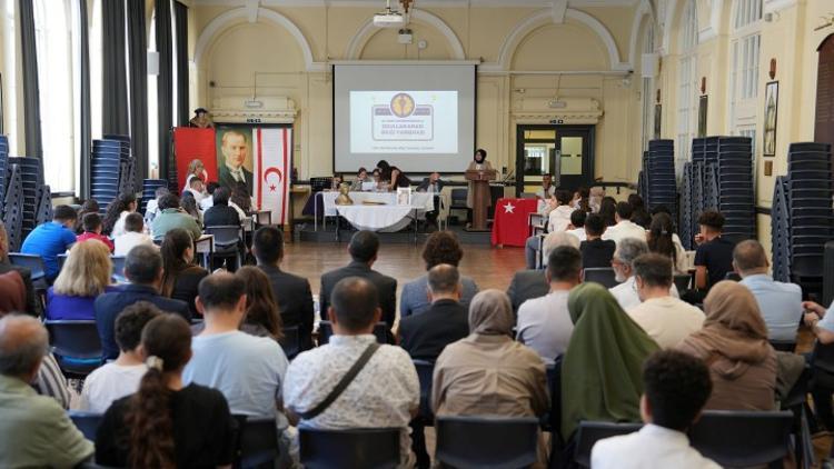 İngiltere’nin en iyi Türk okulları Londra’da yarıştı