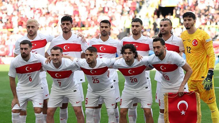 🔴 CANLI | Milli yıldızın menajeri Galatasaray için İstanbula geliyor