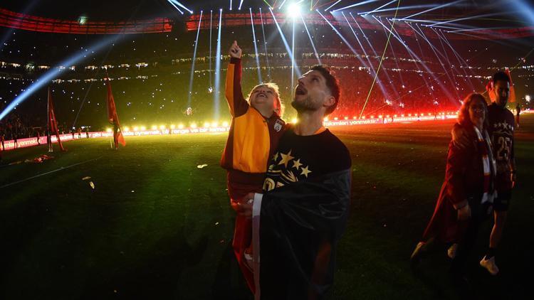 Hürriyet: Dries Mertensten Galatasaray ve Fenerbahçe itirafı
