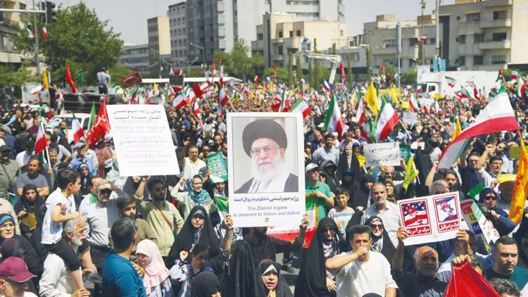 İranlılar İsrail’i protesto etti