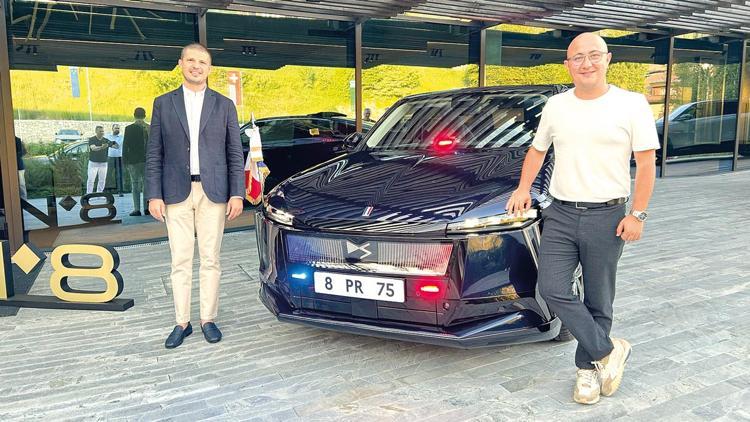 Türkiye’ye özel motorla gelecek… Macron’un makam aracına ‘ÖTV’ ayarı