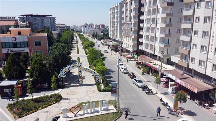 Suriyeye dönüş başladı, şehirde kiralar yüzde 50 düştü