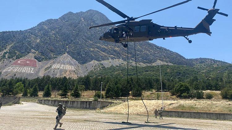  Çabuk İniş ve Tahliye Eğitimi gerçekleştirildi