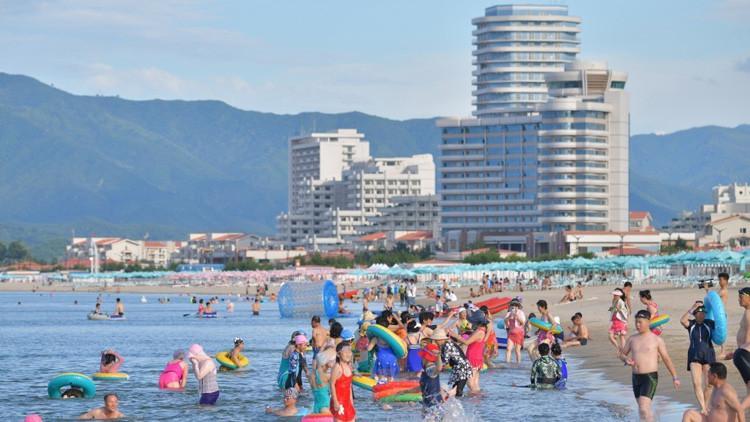 Kuzey Korede bir ilk: Devasa turizm kompleksi açıldı